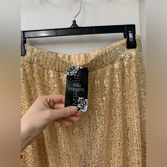 Long Gold Sequin Skirt - Picture 14 of 17